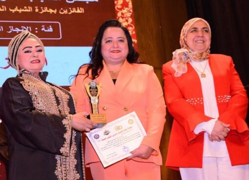 جامعة عين شمس تحصد التميز عبر فوز هبة صلاح