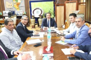 محافظ المنوفية يبحث موقف تسليم مشروعات الصرف الصحي بقرى أشمون و الشهداء ضمن مبادرة "حياة كريمة"
