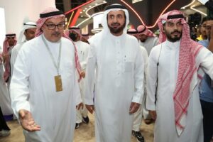 معالي وزير الحج والعمرة الدكتور توفيق الربيعة يشيد بجهود مجموعة دله البركة في خدمة ضيوف الرحمن