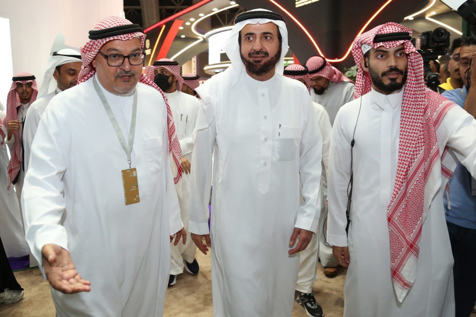 معالي وزير الحج والعمرة الدكتور توفيق الربيعة يشيد بجهود مجموعة دله البركة في خدمة ضيوف الرحمن