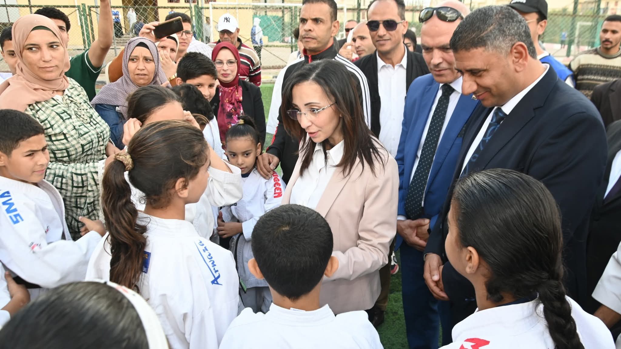 محافظ البحيرة تتفقد عدد من المشروعات الخدمية والتنموية بقرية زاوية صقر بأبو المطامير ضمن مبادرة "حياة كريمة"