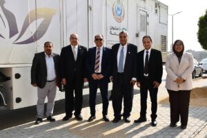 رئيس جامعة حلوان يتفقد فعاليات حملة دعم صحة المرأة ضمن المبادرة الرئاسية "100 مليون صحة"