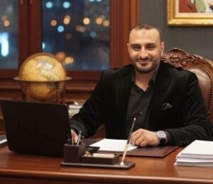 فوز الدكتور أيمن الخولي بدرع التميز الطبي لعام 2025 وتكريمه في شرم الشيخ