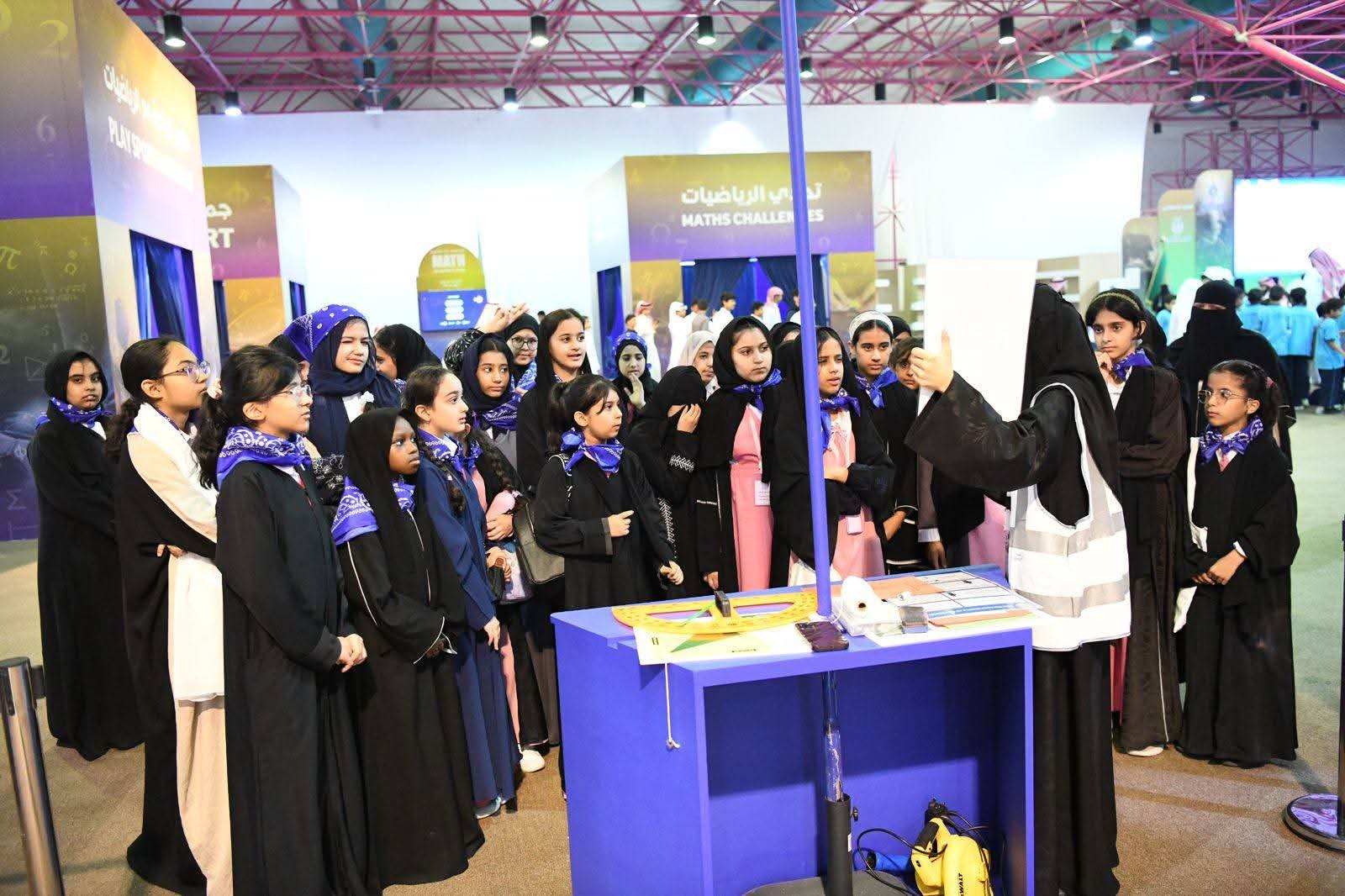تعليم مكة يسجّل حضورًا لافتًا في الأسبوع الثاني من مهرجان "الرياضيات لغة العلوم"