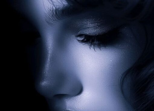 حين ضاق الكون واتسعت الوحشة في صدري