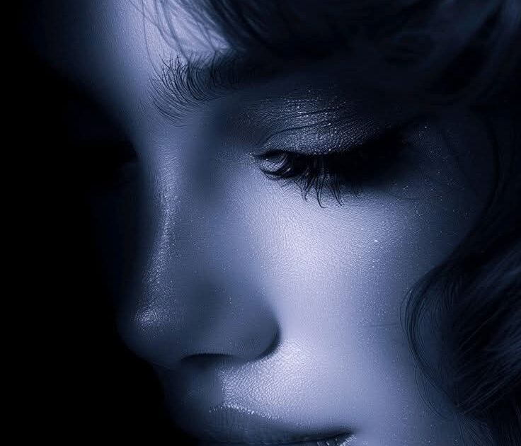 حين ضاق الكون واتسعت الوحشة في صدري