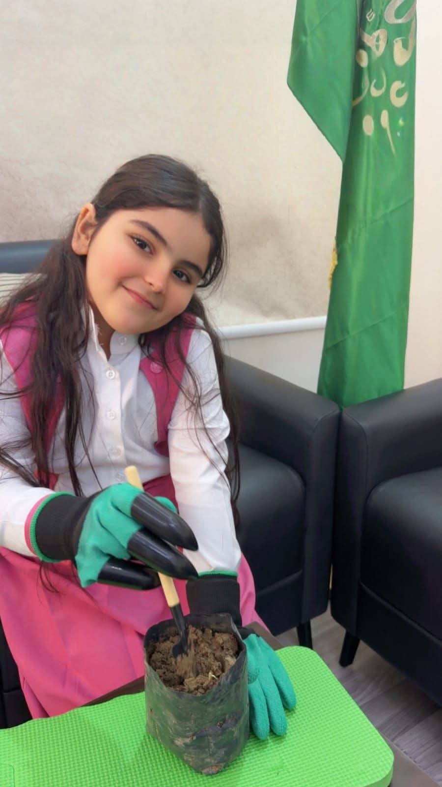 ‏‏بيئة منطقة مكة المكرمة تنفذ فعالية “غرس اليوم… ظل الغد” لتعزيز الوعي البيئي في مدارس جدة