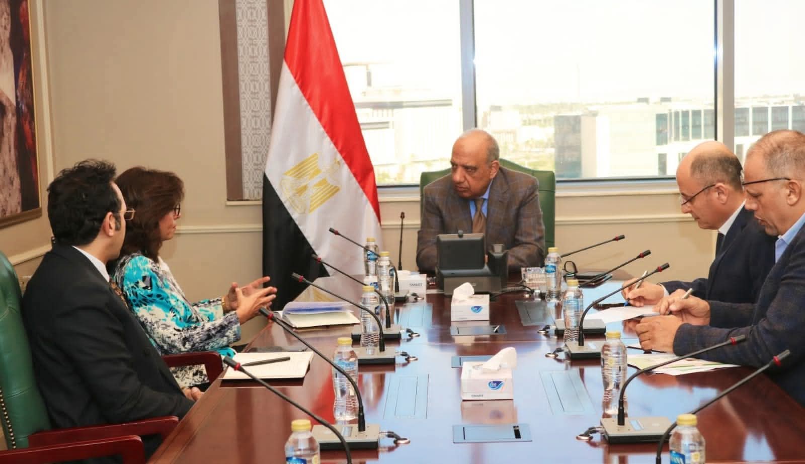 وزير الكهرباء يبحث مع رئيس الأكاديمية الوطنية للتدريب التنسيق في بناء القدرات