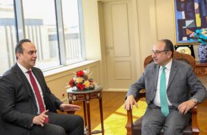 المهندس محمد شيميدى تعزيز التكامل بين مؤسسات الدولة لدعم التنمية المستدامة.. وزيادة القيمة المضافة للإنتاج المحلى