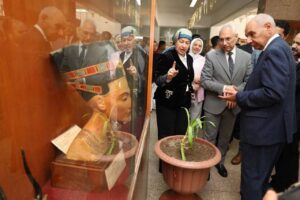 رئيس جامعة المنيا يفتتح الملتقى التوظيفي الخامس لكلية السياحة والفنادق