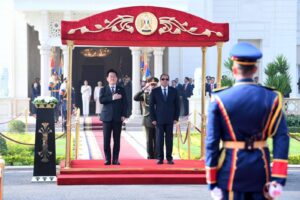 الرئيس السيسى يستقبل الرئيس الكوري الجنوبي والسيدة قرينته