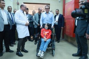 نائب رئيس الوزراء - وزير الصحة يتفقد أعمال تطوير مبنى العيادات الخارجية بمستشفى الجمهورية التعليمى