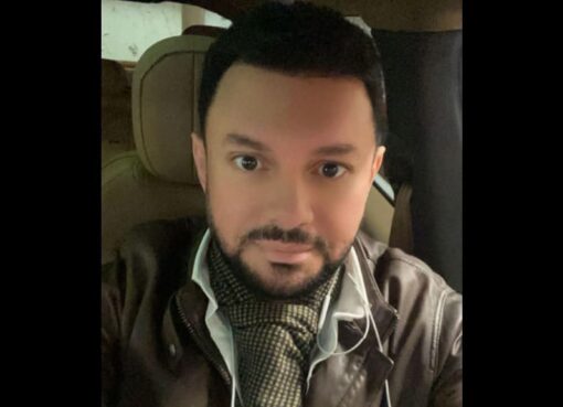 "دكتور تريند" يشعل موقع تيك توك من خلال بثوثه الهادفة