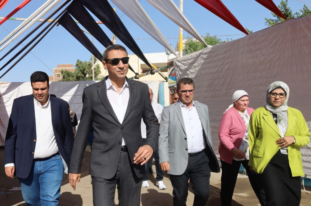 محافظ السويس يتفقدلجان إنتخابات مجلس النواب للتأكيد علي جاهزيتها للعملية الإنتخابية التي تستمر يومي 24و25 نوفمبر الجاريي