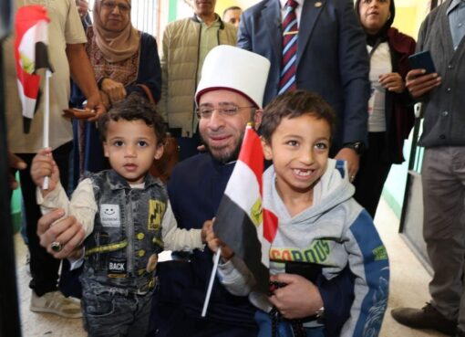 وزير الأوقاف يدعو المصريين للمشاركة الإيجابية خلال الإدلاء بصوته فى انتخابات مجلس النواب