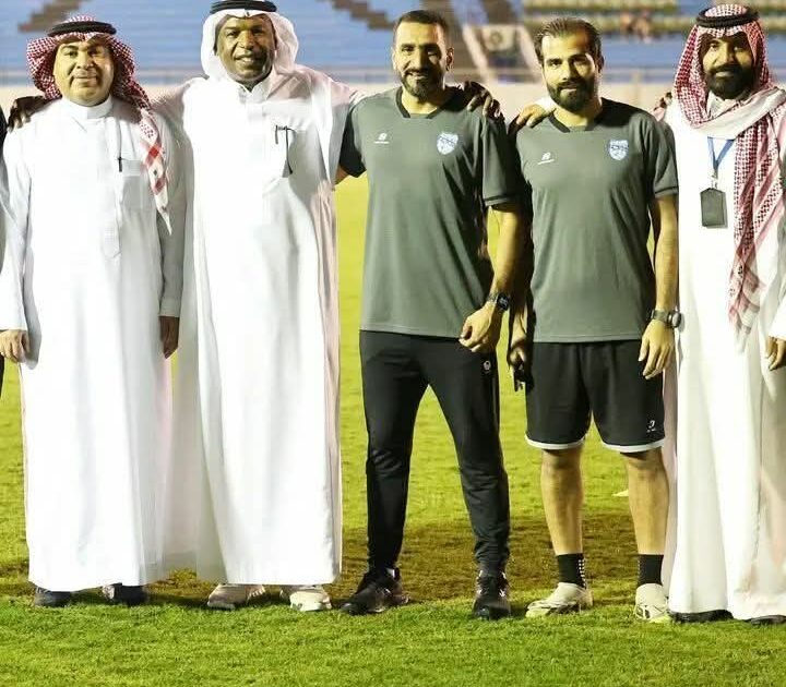 عبدالله الزيات مدرب الأهلي السابق يقود النهضة للتتويج ببطولة المنطقة الشرقية بالعلامة الكاملة 