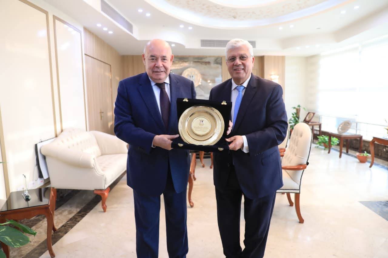 وزير التعليم العالي يستقبل الممثل الخاص للرئيس الروسي لبحث تعزيز التعاون الأكاديمي والعلمي بين مصر وروسيا