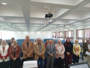 البرامج الاكاديميةوكيفية كتابة توصيف المقرر بأروقة كلية التربية جامعة دمنهور 