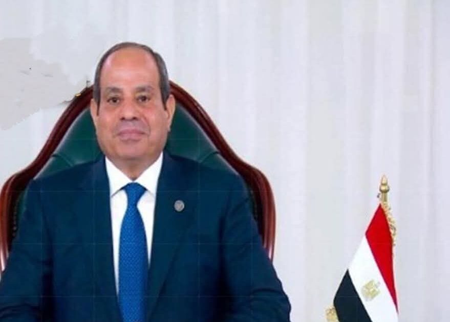 السيسى يفتح الباب أمام التحاق الطلاب والطالبات بالطب العسكرى بالمسارين العسكرى والمدنى