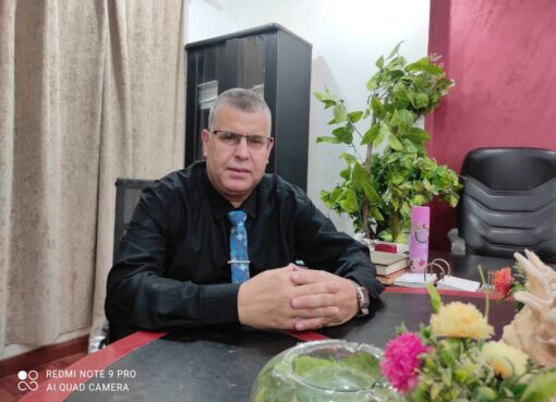 الطمع يجر الإنسان إلى الهاوية