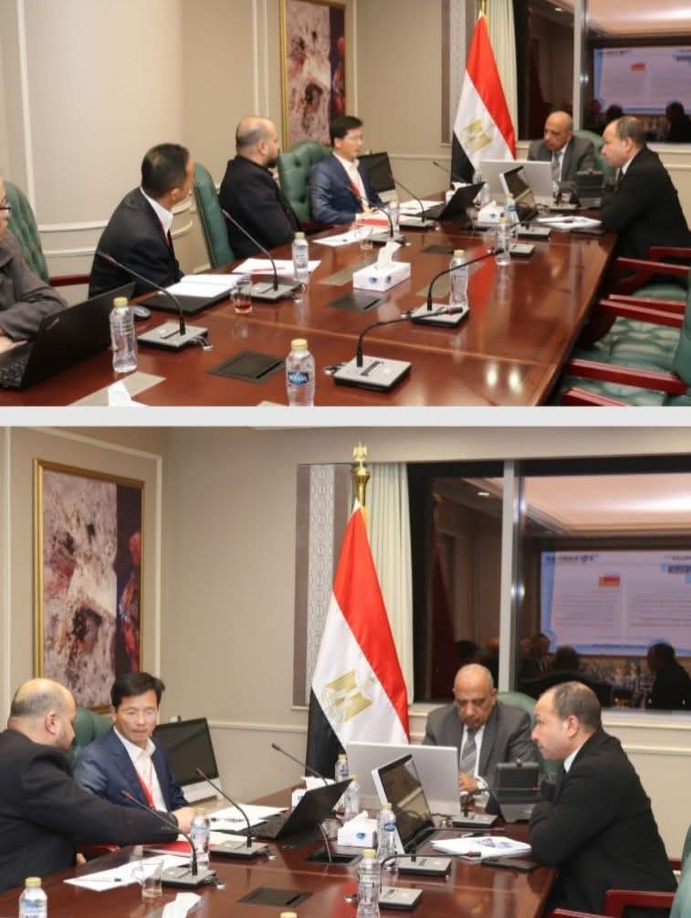 بحث سبل التعاون بين وزارة الكهرباء والطاقة المتجددة ومجموعة الصين الجنوبية " CSGI " 