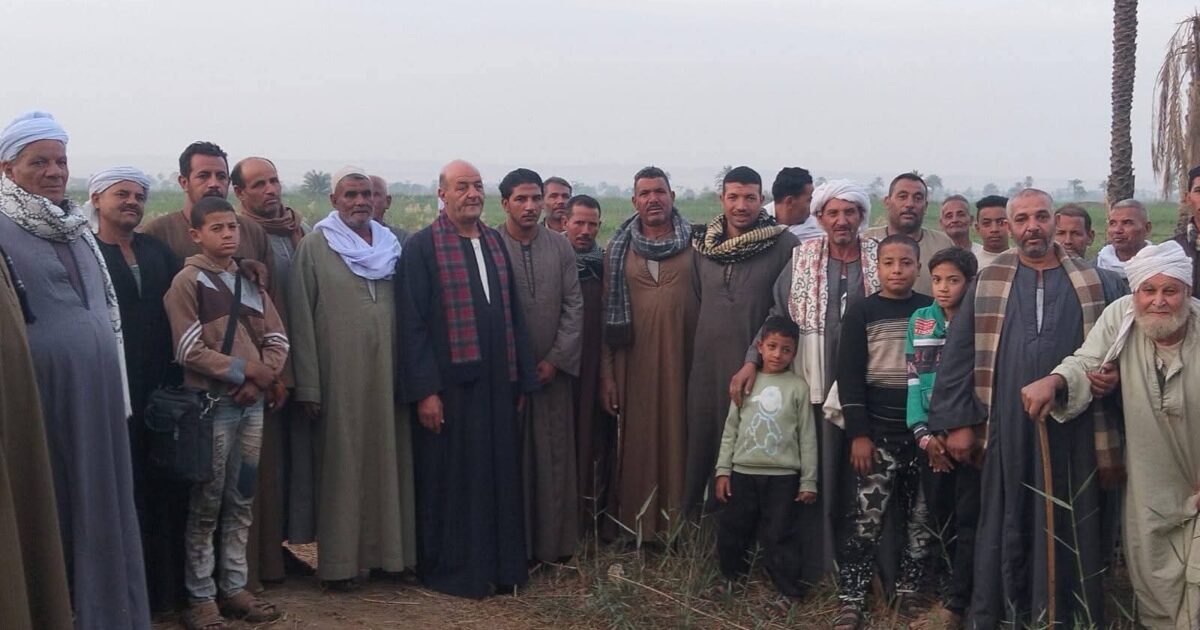 القفزات المفاجئة في أراضي الأوقاف تضع الفلاحين على حافة الانهيار 