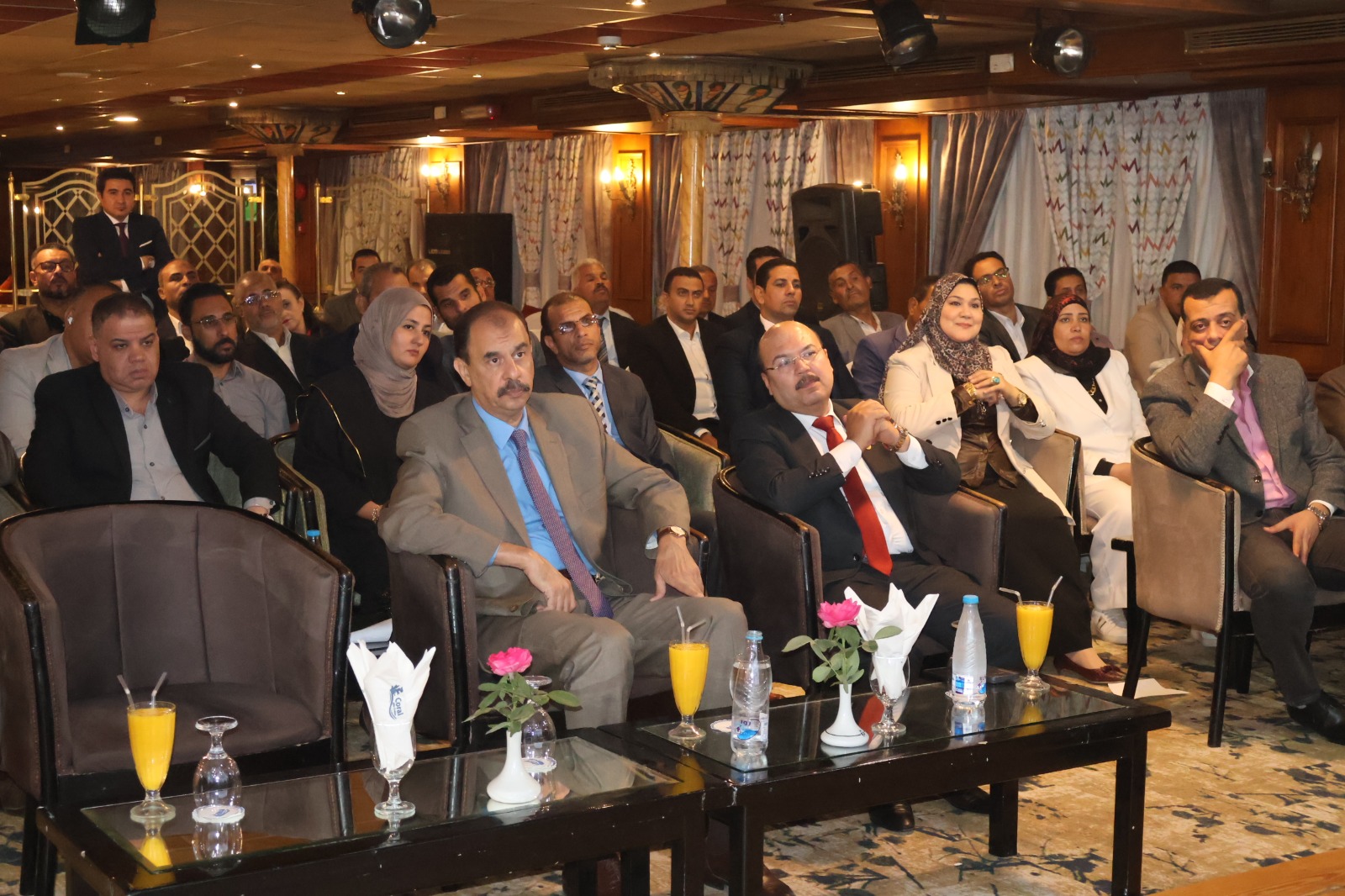 محافظ سوهاج يشهد احتفالية "تموين سوهاج في عام