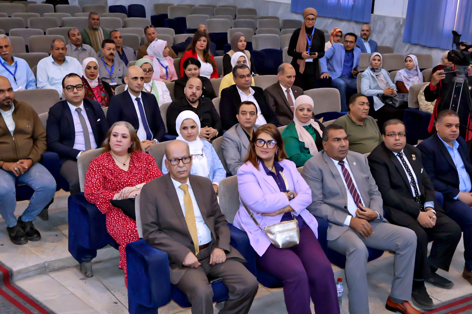 محافظ سوهاج يفتتح الملتقى العلمي الرابع لأطلس المأثورات الشعبية المصرية بعنوان " الندوة الدولية الأولى السيرة الهلالية ورواتها 