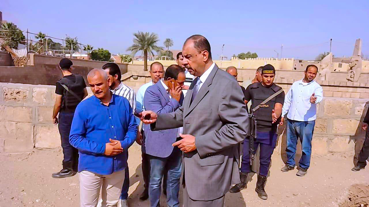 محافظ سوهاج يوجه بسرعة تطوير ورفع مستوى الخدمات بمنطقة ميريت آمون 