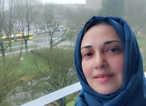 ظلالٌ لا تطير 