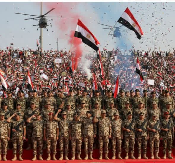 الجيش المصري يكشف عن الطائرة الانتحارية بعيدة المدى "جبار 250" بمدى يصل إلى 1500 كيلومتر