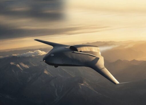 الجيش المصري يكشف عن الطائرة الانتحارية بعيدة المدى "جبار 250" بمدى يصل إلى 1500 كيلومتر