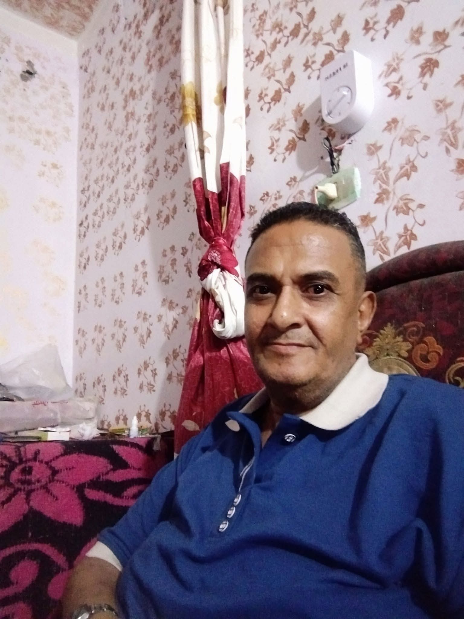 لا أعرف لماذا أبتعد عنك