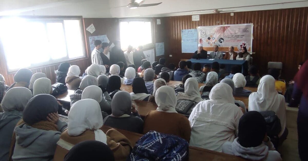 إعلام المنوفية يسلط الضوء على كيفية مكافحة الشائعات" بندوة بمدينة تلا