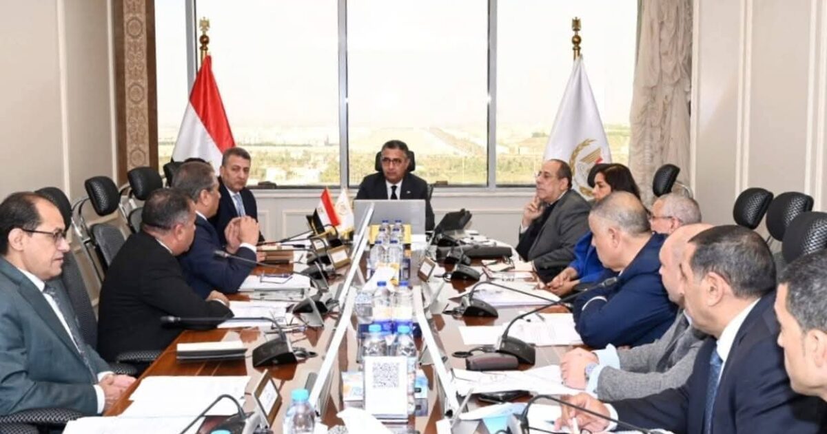 وزير التموين يؤكد أهمية الالتزام الصارم بمعايير الجودة والرقابة داخل شركات المطاحن