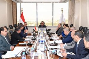 وزير التموين يؤكد أهمية الالتزام الصارم بمعايير الجودة والرقابة داخل شركات المطاحن