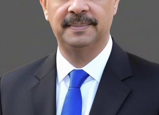 إنجاز قياسي للتصالح: ٤٧ ألف طلب بسوهاج.. المحافظ يوجه بتشكيل لجان متابعة صارمة للمراكز التكنولوجية