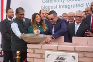 مصر تضع حجر الأساس لأحد أكبر مصانع اللقاحات وتشهد تحولًا غير مسبوق بملف توطين صناعة الدواء