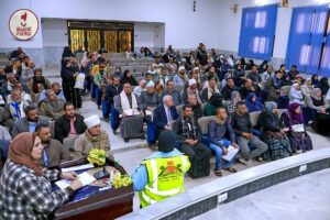 استجابة فورية.. محافظ سوهاج يلتقي الجماهير ويؤكد: تلبية احتياجات المواطنين أولوية القيادة السياسية