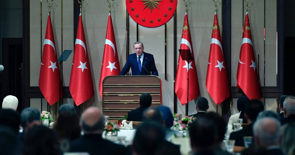 الرئيس أردوغان يشارك في مؤتمر السفراء السادس عشر بأنقرة ويؤكد ثوابت الدبلوماسية التركية