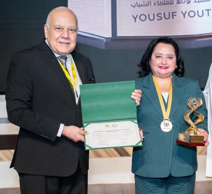 اتحاد الجامعات العربية يحتفي بفوز هبة صلاح حامد بجائزة يوسف لوتاه