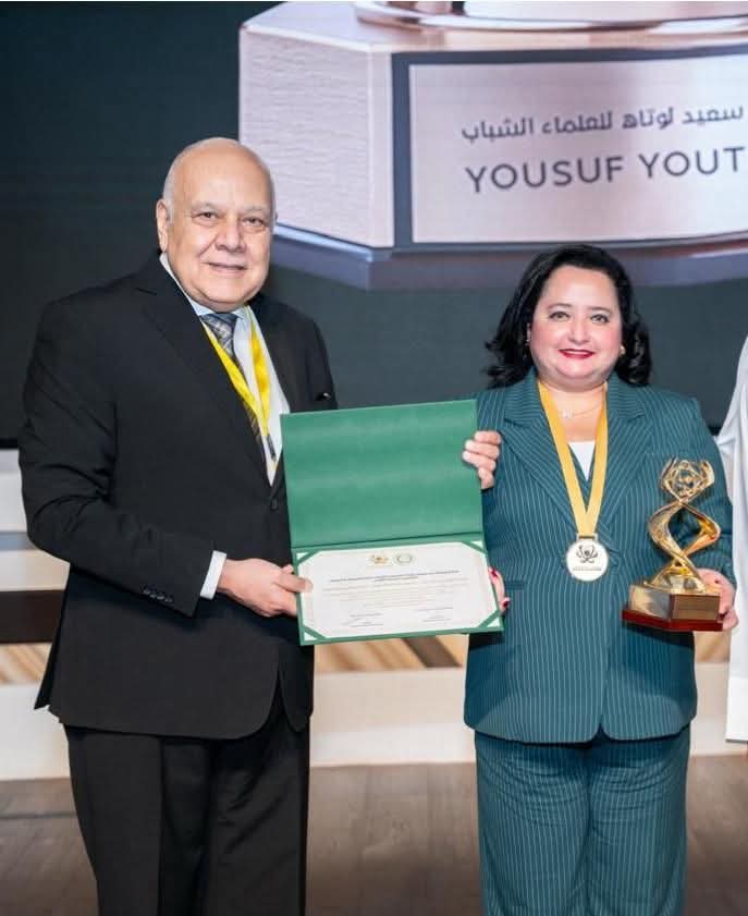اتحاد الجامعات العربية يحتفي بفوز هبة صلاح حامد بجائزة يوسف لوتاه