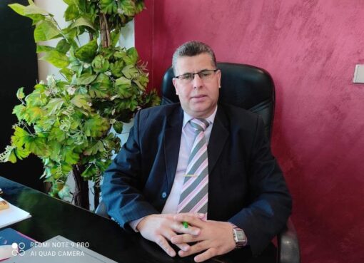 الشرف والعز أن تكون عبدا لله تعالى