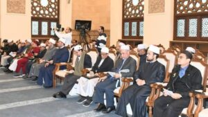 بمسجد مصر الكبير ..أمين مجمع البحوث الإسلامية يحاضر علماء ماليزيا حول ضوابط الإيمان والكفر 