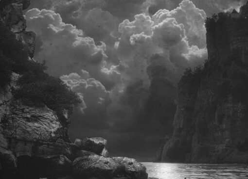 الليل الذي يسكن الناس بلا شهود