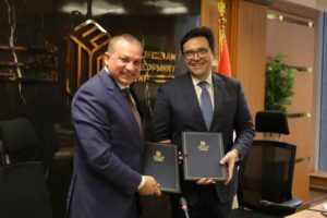 هَنو " و " صديق " يوقّعان بروتوكول تعاون لتنظيم فعاليات ثقافية وفنية بحديقة «تلال الفسطاط»