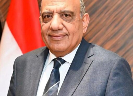 توجه وزير الكهرباء والطاقة المتجددة للعاصمة الصينية لبحث سبل التعاون