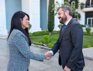 وزيرة التخطيط تعقد جلسة مباحثات مع وزير الاقتصاد الأرميني لمناقشة مستقبل الشراكة الاقتصادية بين البلدين