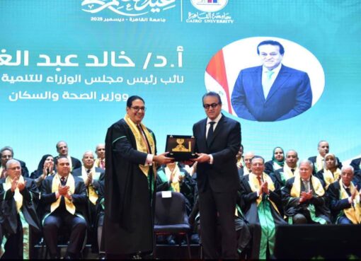 عبدالغفار من جامعة القاهرة: العلم والبحث العلمي قاطرة التنمية وبناء المستقبل