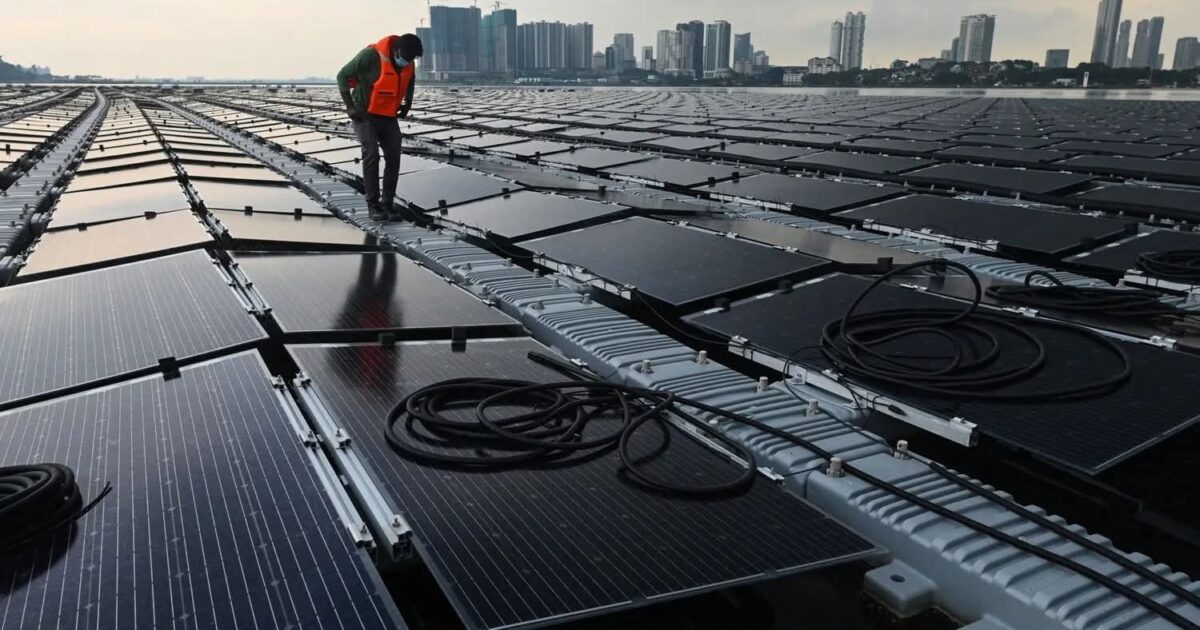 الأردن وإيطاليا يوقّعان اتفاقية لتزويد 33 مستشفى بأنظمة الطاقة الشمسية